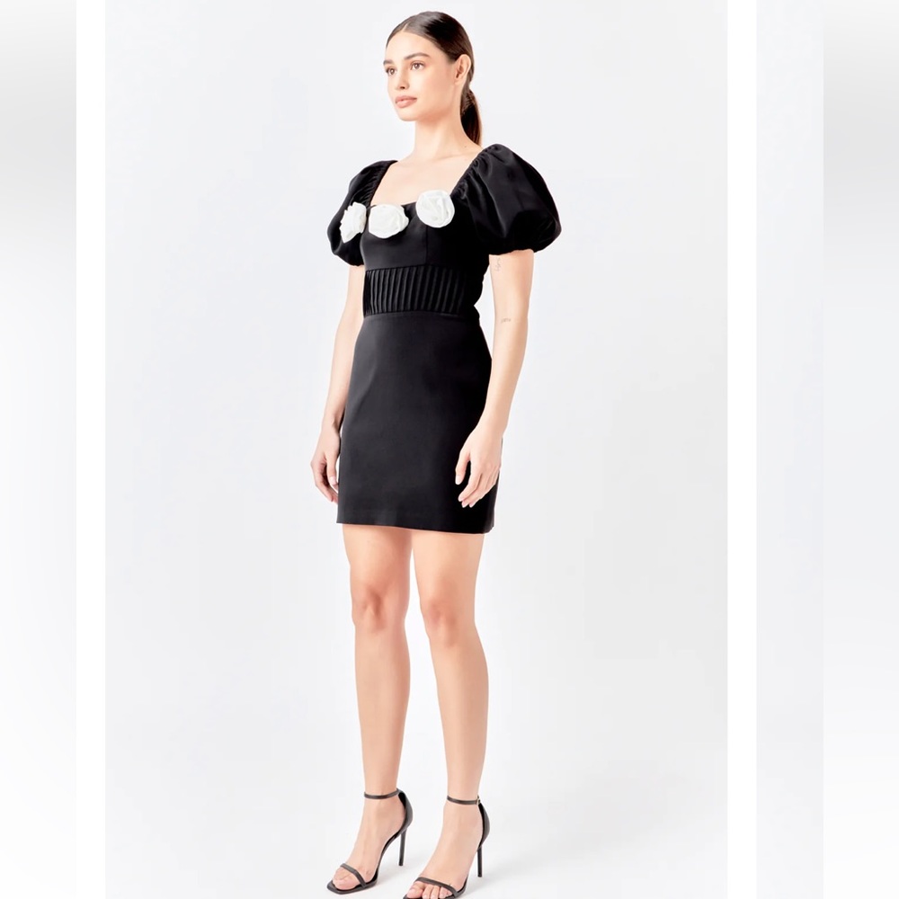 Endless Rose Black Puff Sleeve Mini Dress With White Rosettes size Medium NWT - Picture 7 of 15